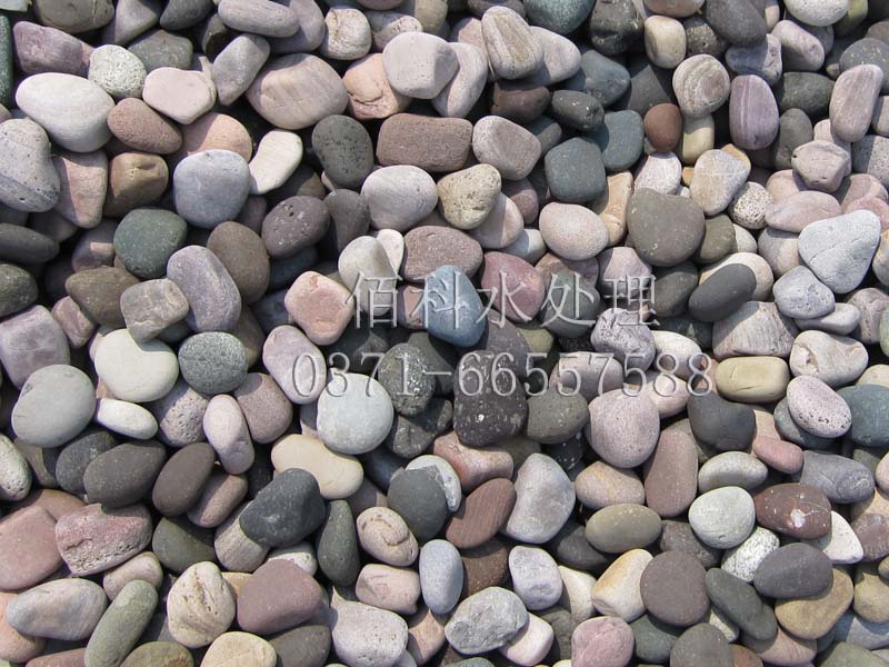 4-8mm水處理專(zhuān)用鵝卵石濾料哪里專(zhuān)業(yè)？